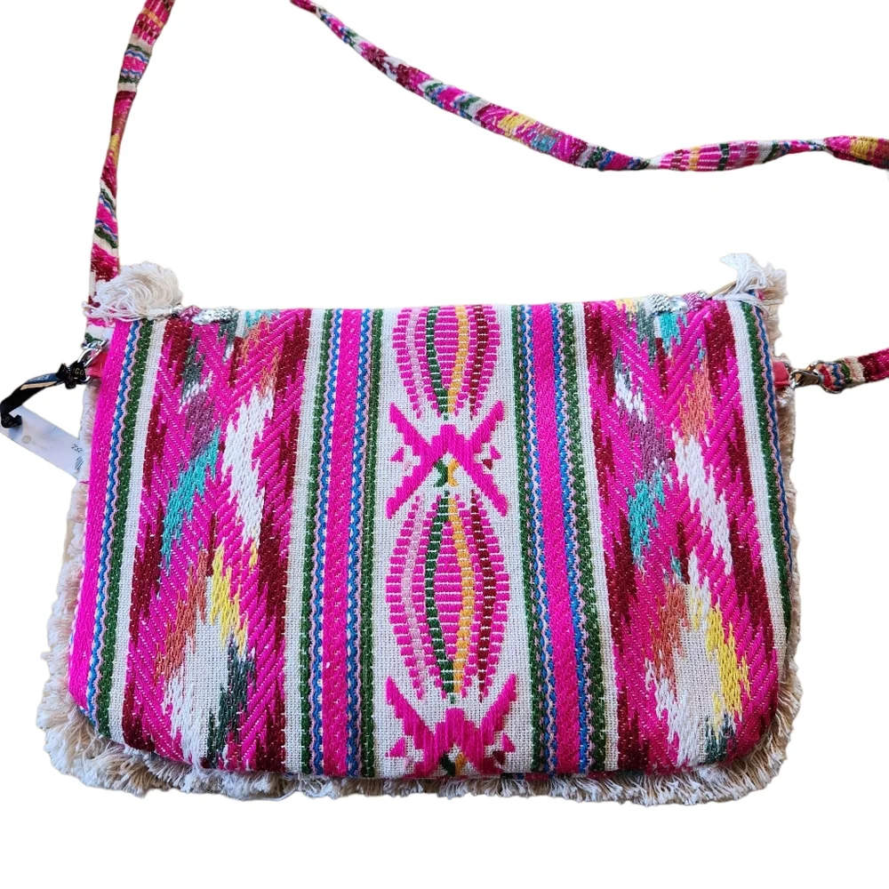 COCO & CARMEN- Sasha Fringe Clutch/Crossbody - Pink Beaded - Picture 6 of 8